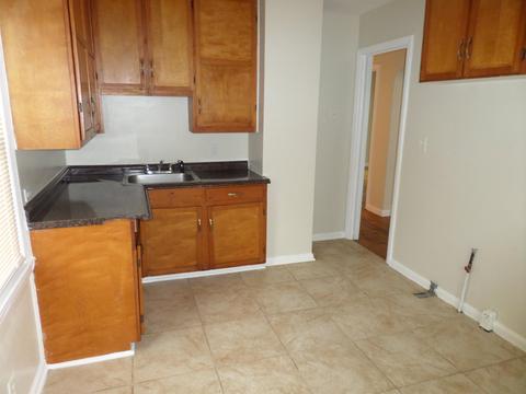 723 Waldman Ave, Flint, MI 48507 photo 3