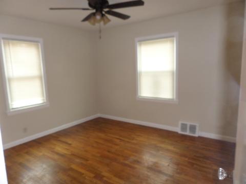 723 Waldman Ave, Flint, MI 48507 photo 5