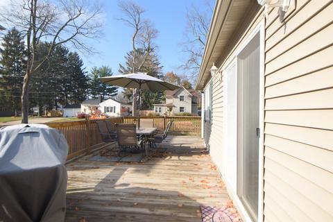 648 Pine St, Owosso, MI 48867 photo 6
