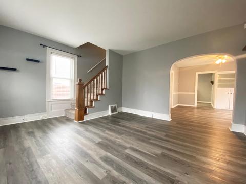 648 Pine St, Owosso, MI 48867 photo 9
