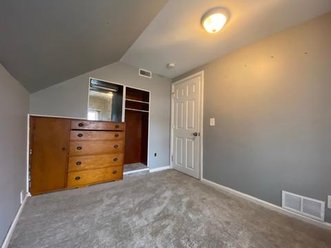 648 Pine St, Owosso, MI 48867 photo 24