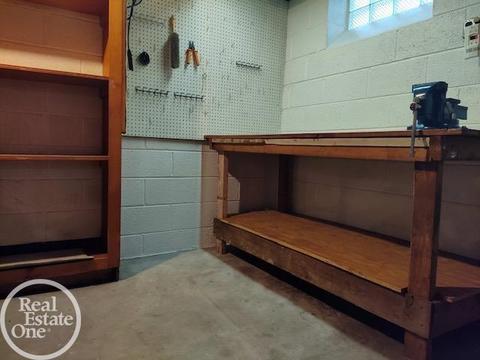 16320 Aurora, Eastpointe, MI 48021 photo 19