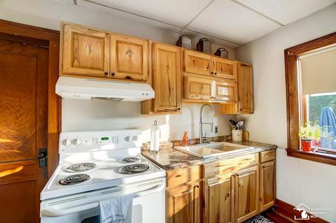 12736 Beaver, Carleton, MI 48117 photo 18