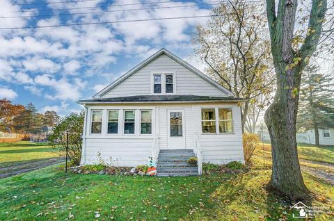12736 Beaver, Carleton, MI 48117 photo 1