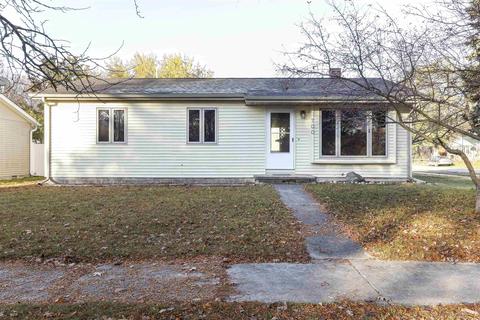 700 S Antler, Gladwin, MI 48624 photo 1