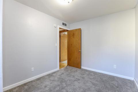 700 S Antler, Gladwin, MI 48624 photo 15