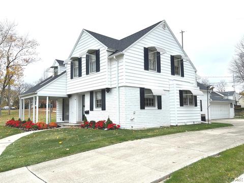 2 Scott Ct, Adrian, MI 49221 photo 8