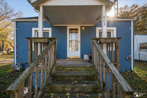 803 Mildred Ave, Temperance, MI 48182 photo 3