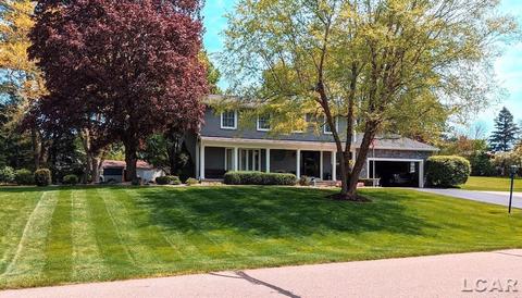 520 Meadowbrook Dr, Adrian, MI 49221 photo 3