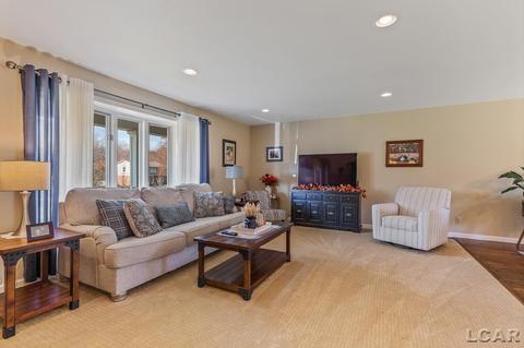 520 Meadowbrook Dr, Adrian, MI 49221 photo 13