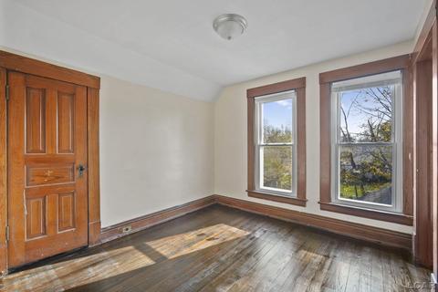 810 E Church St, Adrian, MI 49221 photo 21