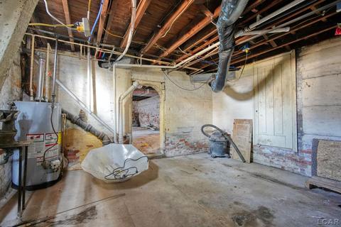 810 E Church St, Adrian, MI 49221 photo 30