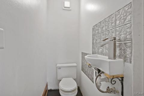 810 E Church St, Adrian, MI 49221 photo 12