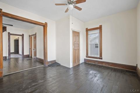 810 E Church St, Adrian, MI 49221 photo 6