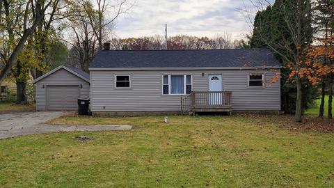 1205 W Carleton, Adrian, MI 49221 photo 1