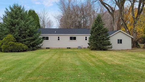 1205 W Carleton, Adrian, MI 49221 photo 16