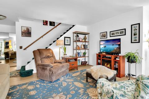 22013 Shorepointe, Saint Clair Shores, MI 48080 photo 6