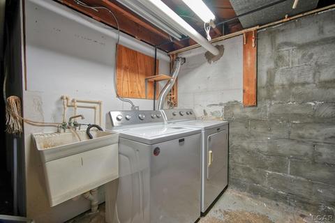 533 S Madison, Adrian, MI 49221 photo 31