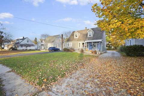533 S Madison, Adrian, MI 49221 photo 2