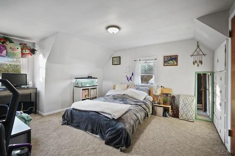 533 S Madison, Adrian, MI 49221 photo 11