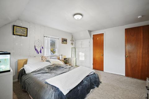 533 S Madison, Adrian, MI 49221 photo 9