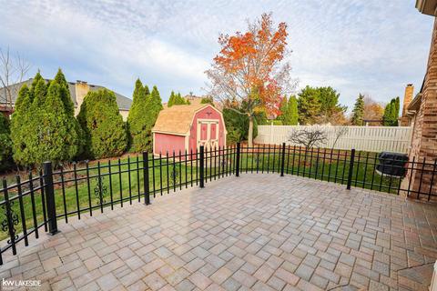 46143 Jackson Dr, Macomb, MI 48044 photo 26