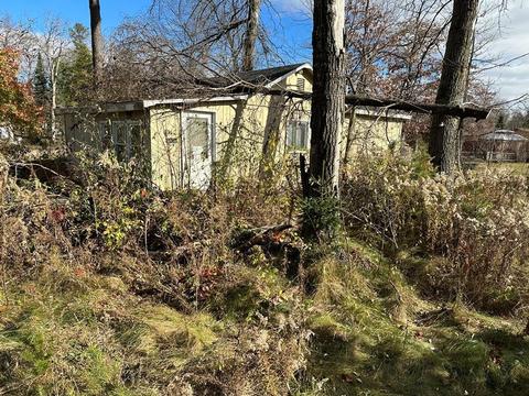 4494 Filter Rd, Harrison, MI 48625 photo 10