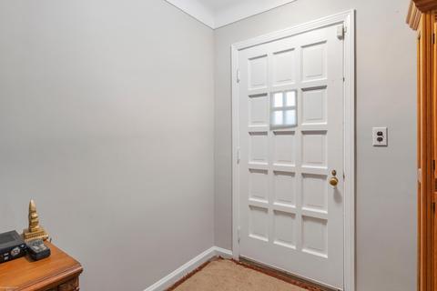 21307 Behrendt, Warren, MI 48091 photo 4