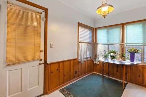 21307 Behrendt, Warren, MI 48091 photo 12