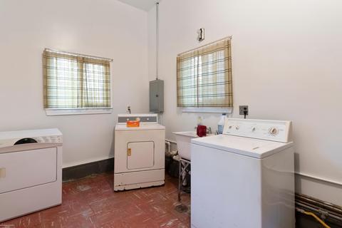 21307 Behrendt, Warren, MI 48091 photo 13