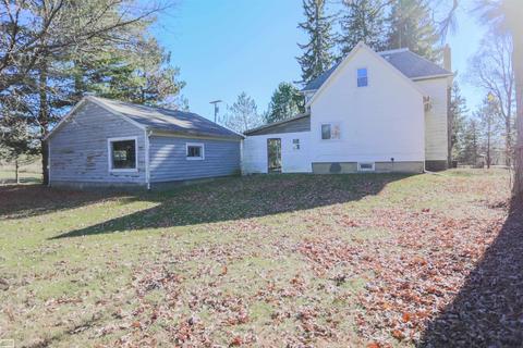 13582 Sullivan Rd, Capac, MI 48014 photo 5