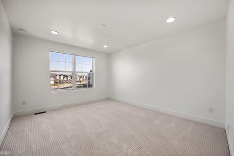 49369 Cranbrook, Macomb, MI 48044 photo 40