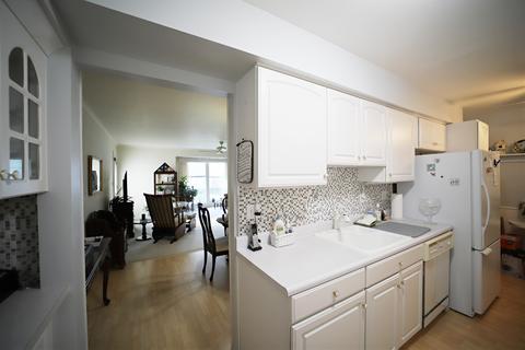3035 Pinegate Dr, Flushing, MI 48433 photo 9