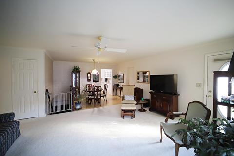 3035 Pinegate Dr, Flushing, MI 48433 photo 4