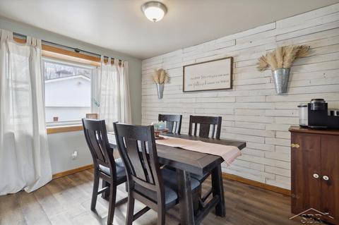 304 E 8th, Pinconning, MI 48650 photo 9