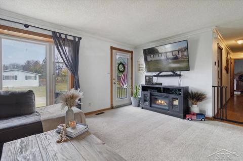 304 E 8th, Pinconning, MI 48650 photo 5