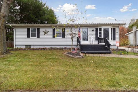 304 E 8th, Pinconning, MI 48650 photo 2