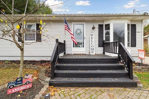 304 E 8th, Pinconning, MI 48650 photo 4