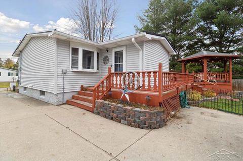 304 E 8th, Pinconning, MI 48650 photo 39