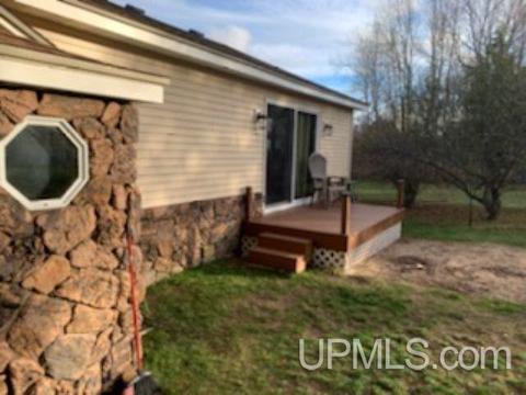 4439 10th Rd, Bark River, MI 49807 photo 2