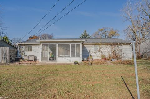 24146 Darwin, Macomb, MI 48042 photo 21