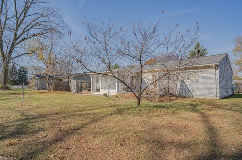 24146 Darwin, Macomb, MI 48042 photo 22