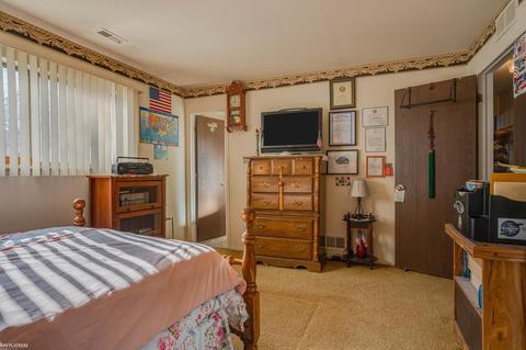 24146 Darwin, Macomb, MI 48042 photo 5