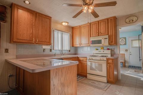24146 Darwin, Macomb, MI 48042 photo 25