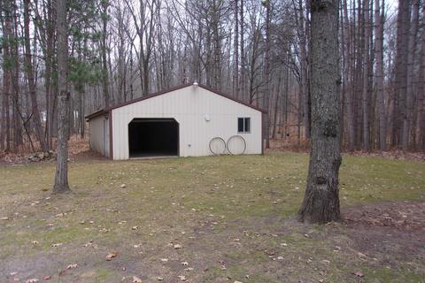 3025 E Mannsiding, Harrison, MI 48625 photo 46