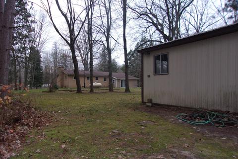 3025 E Mannsiding, Harrison, MI 48625 photo 51