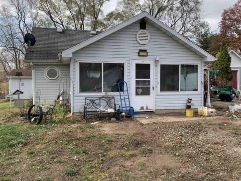 1409 Main, Leonard, MI 48367 photo 5