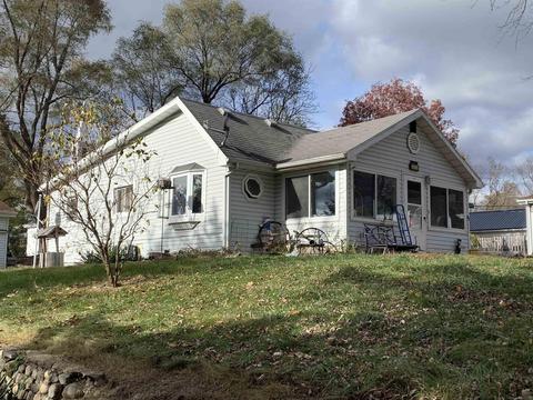 1409 Main, Leonard, MI 48367 photo 12