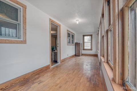 1925 E Seventh Ave, Norway, MI 49870 photo 7