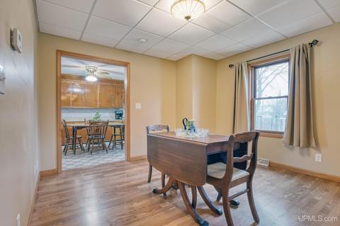 1925 E Seventh Ave, Norway, MI 49870 photo 16